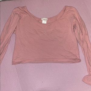 Pink long sleeve crop top